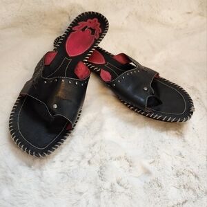 Indigo by Clarks Sandal with slight heel - Size 9